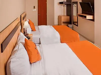 ****  Hotel Corona Real Guayaquil Ecuador